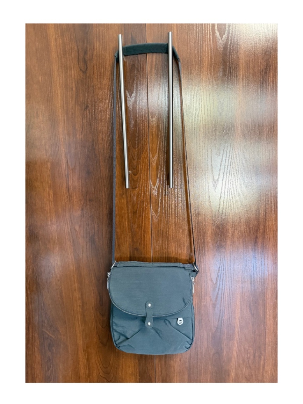 Baggallini Crossbody Bag Travel Organizer Nylon Black Multiple Pockets